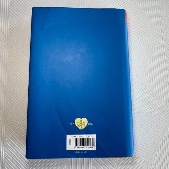 A Winter in New York by Josie Silver | Hardcover Book of the Month Exclusive - Picture 4 of 4